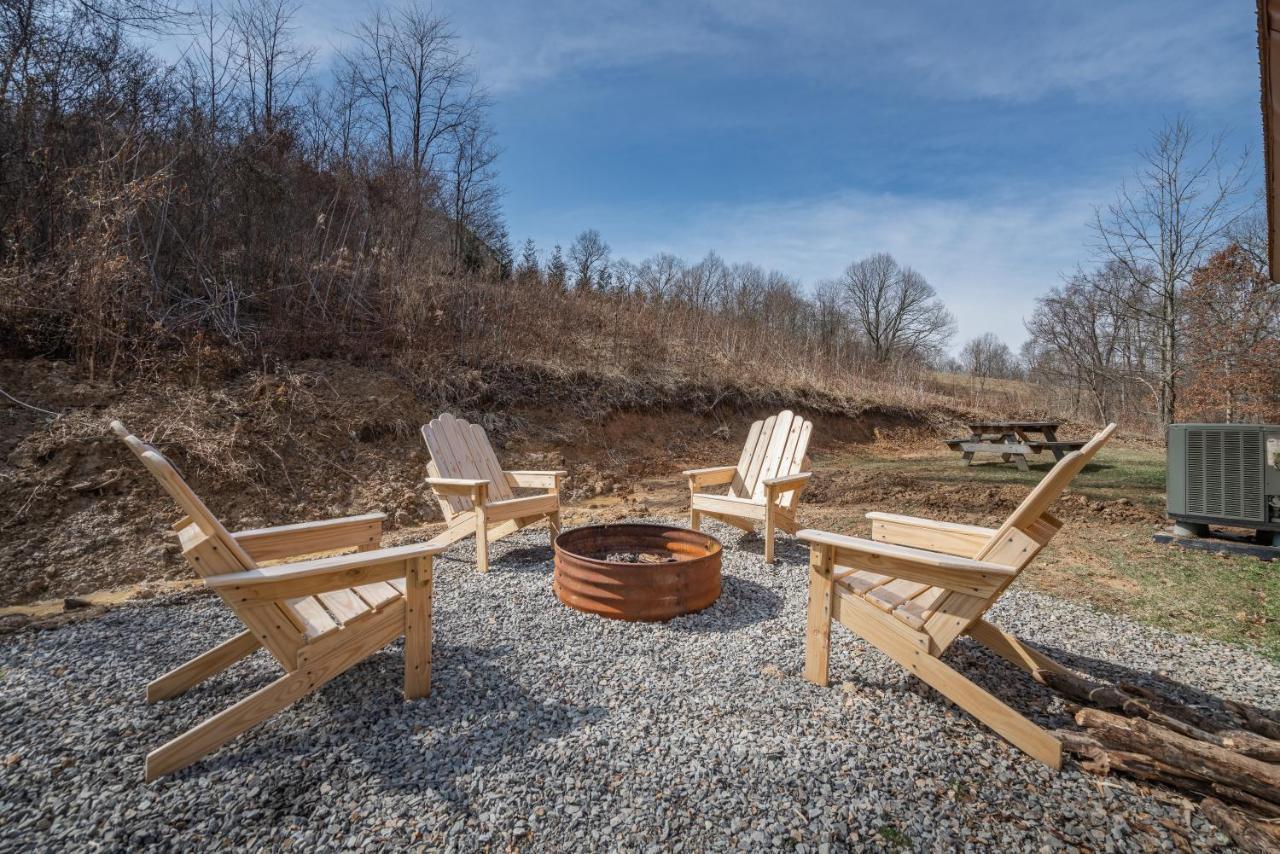 Family Friendly ~ Hocking Hills Cabin ~ Close To Caves, W/Wifi South Bloomingville 외부 사진